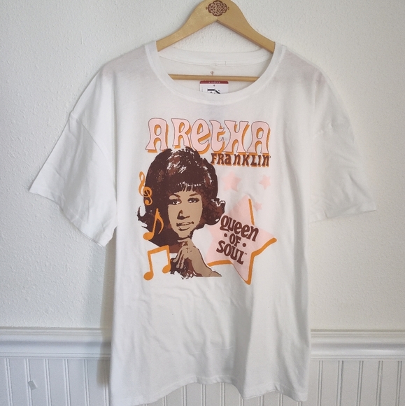 Aretha Franklin Tops - Aretha Franklin Queen of Soul Tee XL